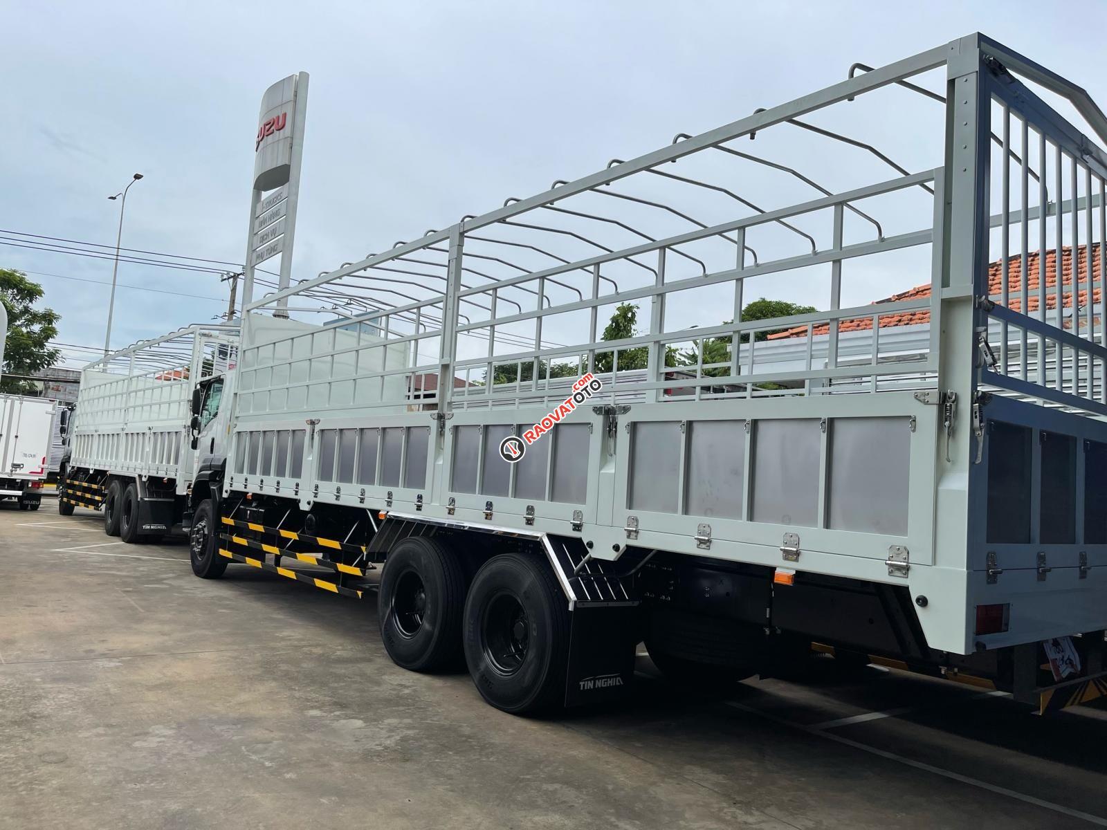 Bán xe tải Isuzu thùng mui bạt tải trọng 15 tấn-1