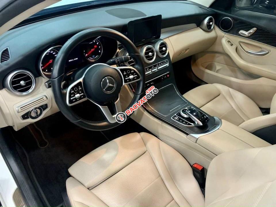 Mercedes-Benz C63 2019-4