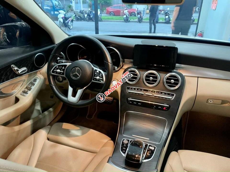 Mercedes-Benz C63 2019-3