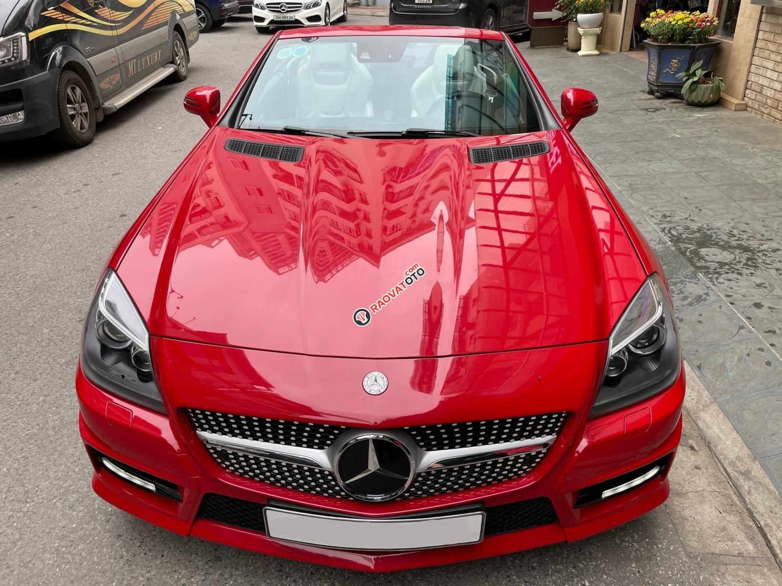 Màu đỏ, tên tư nhân-23