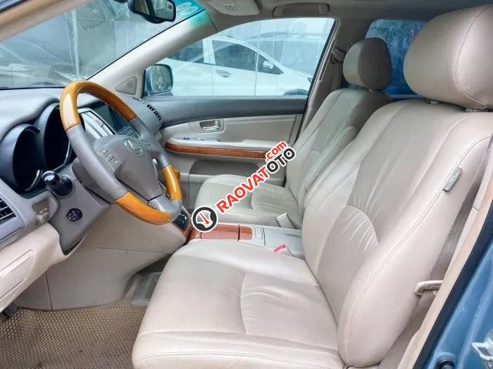 Nhập khẩu nguyên chiếc giá 555tr-0