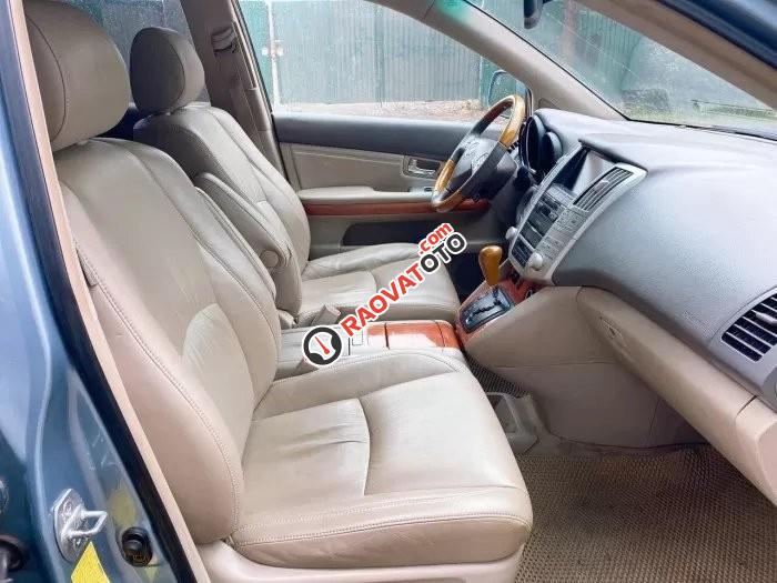 Nhập khẩu nguyên chiếc giá 555tr-8