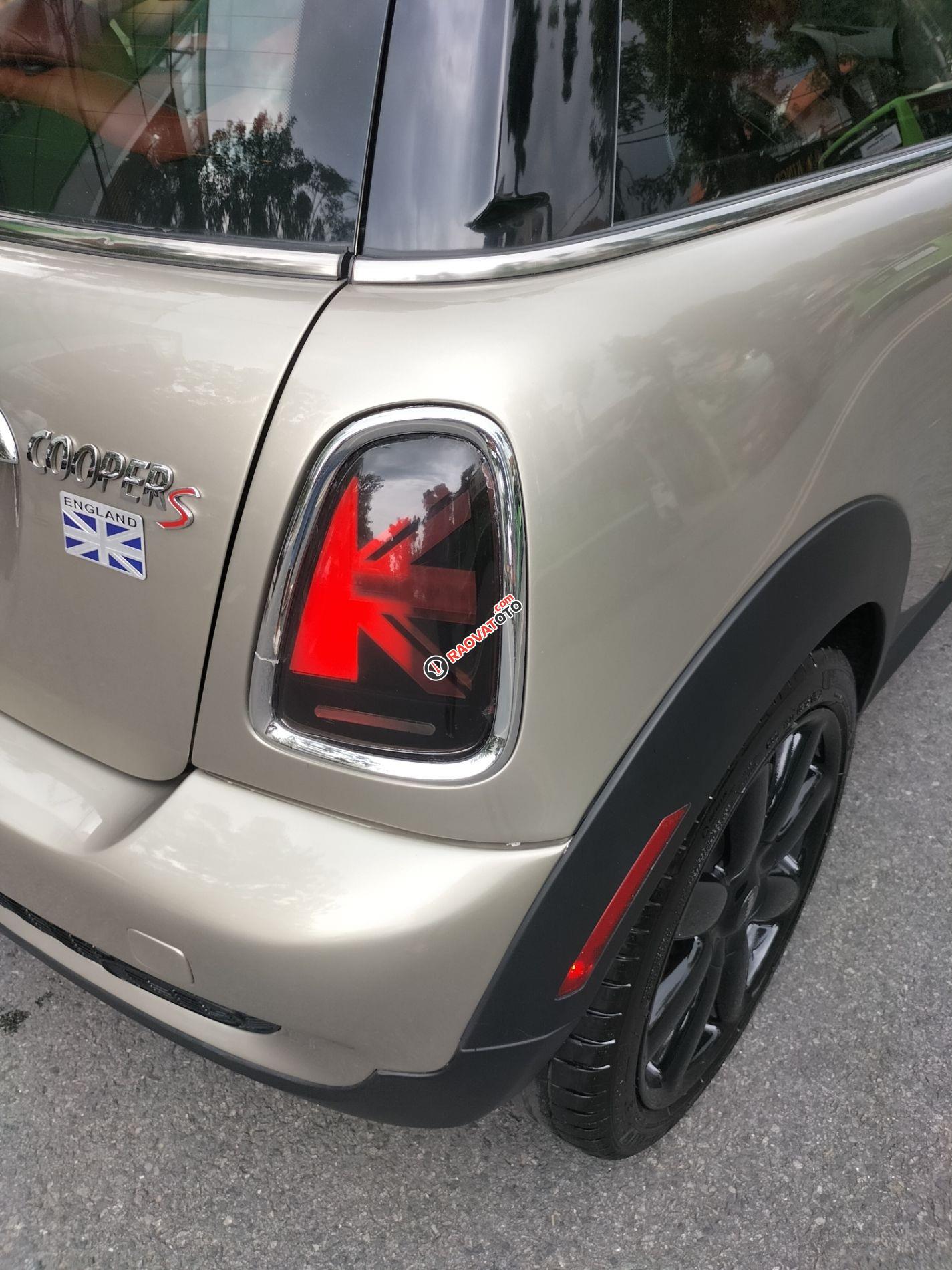 Xe không đâm đụng, ngập nước-9