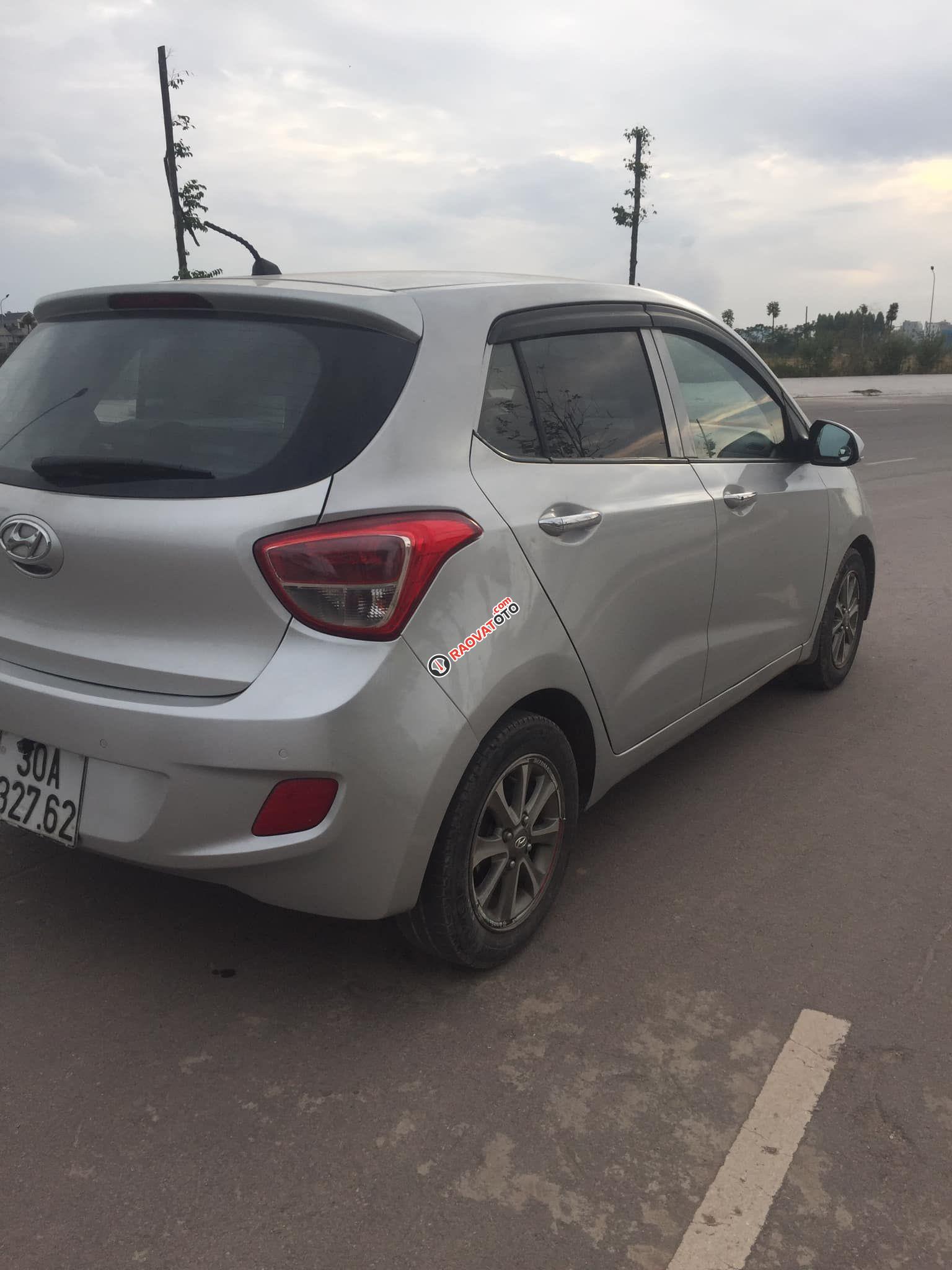 Hyundai i10 2014 số sàn tại Bắc Giang-9