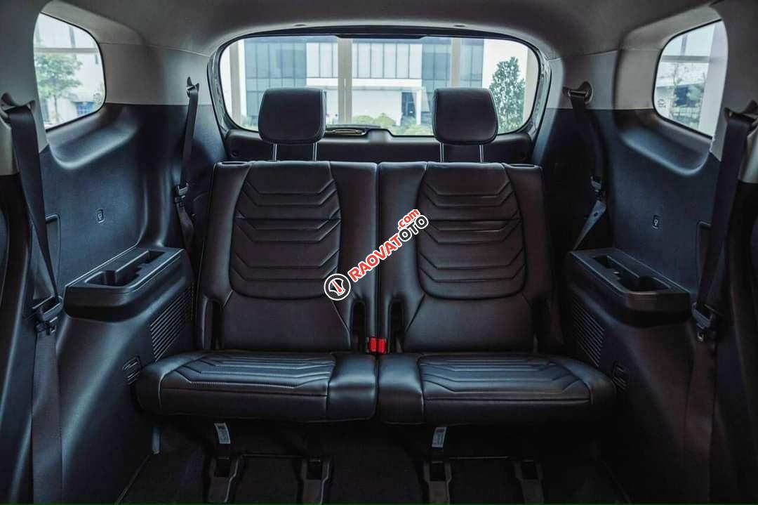 Giá lăn bánh Kia Carens-7