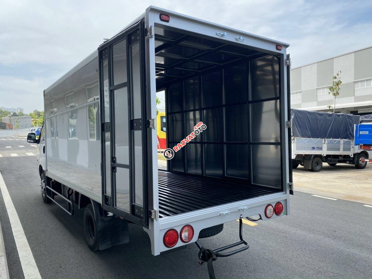 Xe thùng dài 4.5m, xe sẵn giao ngay-4