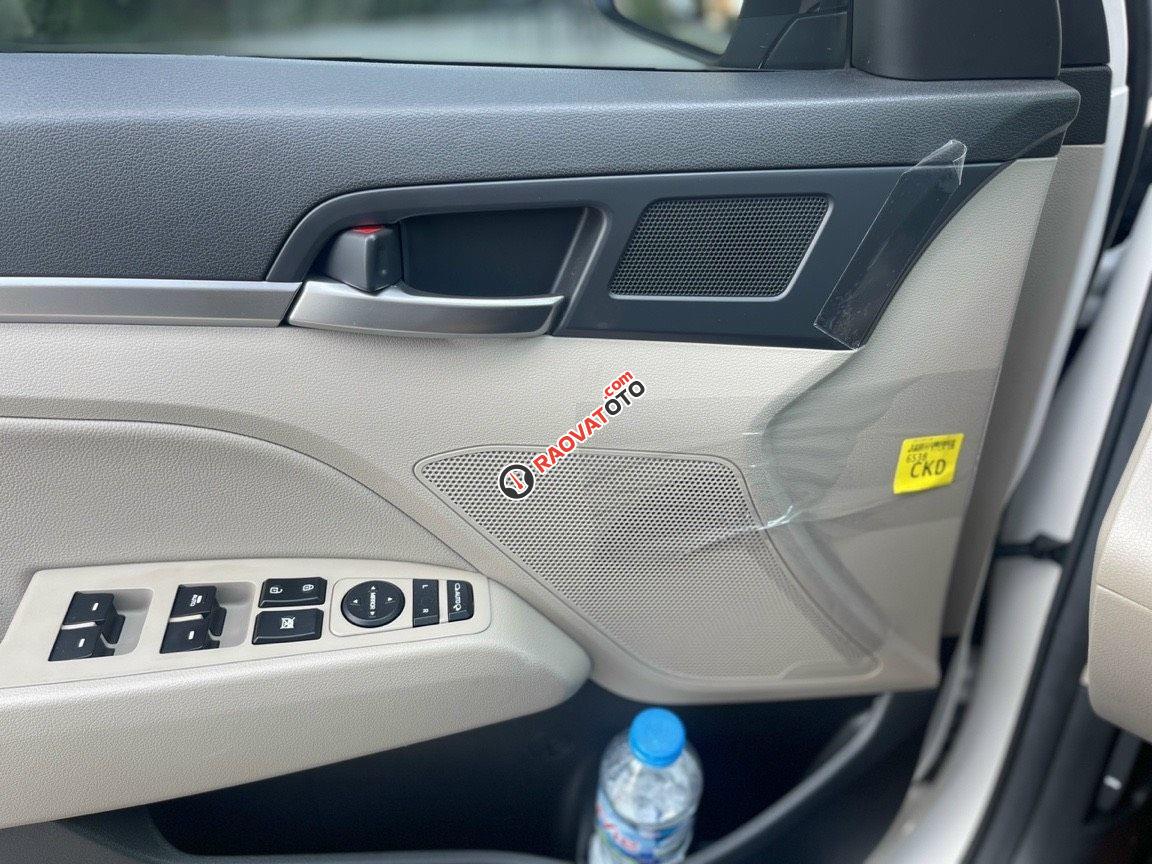 Xe siêu lướt đi 5.000km-1