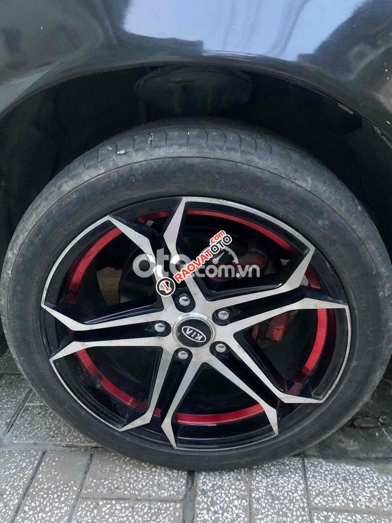 Cần bán ô tô đi Tết-0