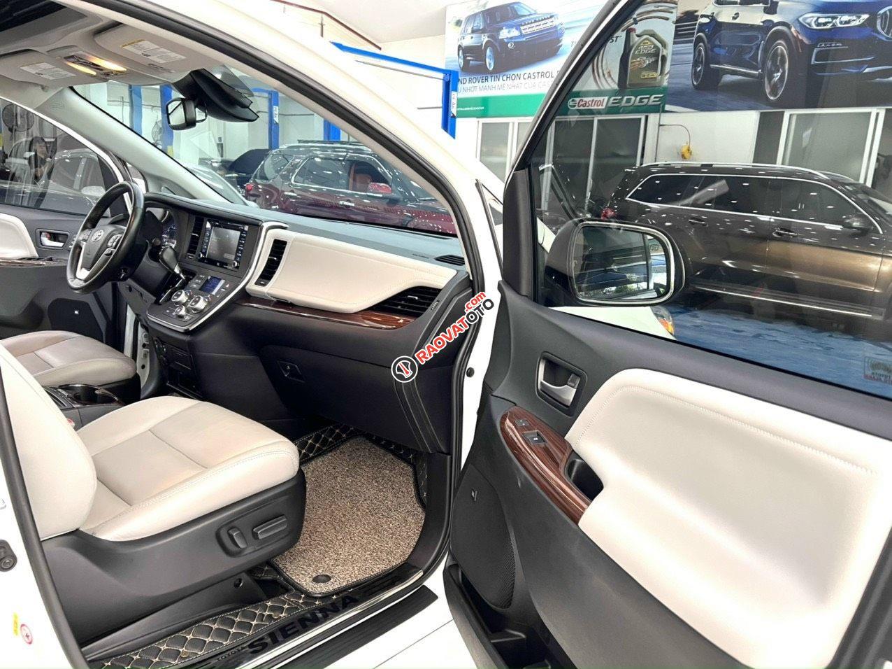 Màu trắng, nội thất ghi, chất xe cực đẹp-10