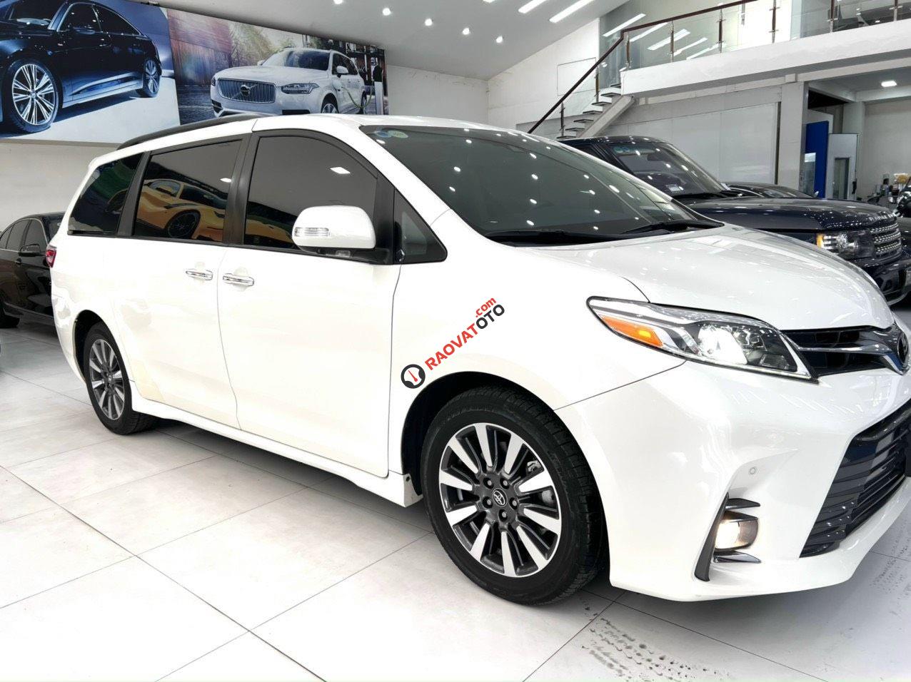 Màu trắng, nội thất ghi, chất xe cực đẹp-16