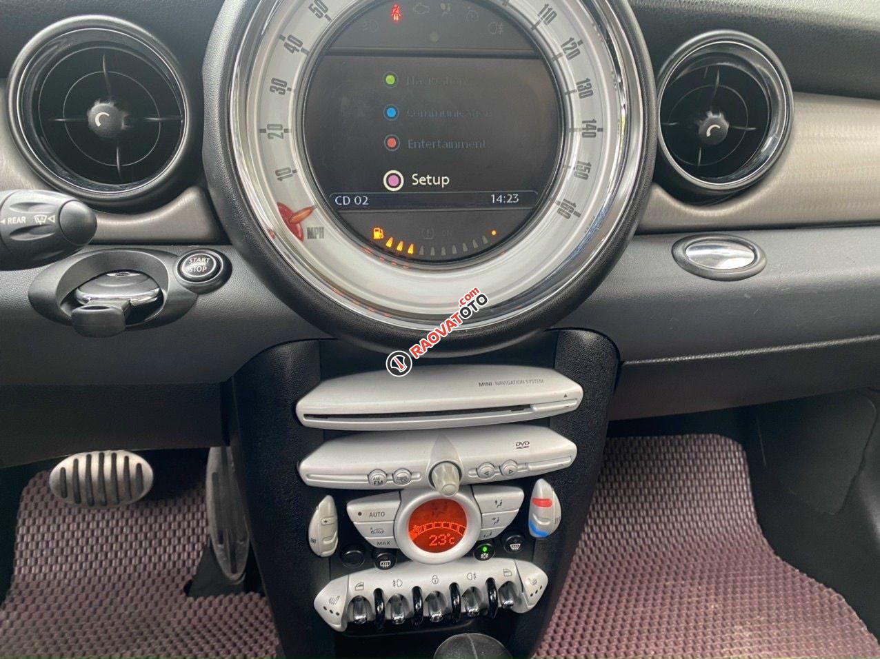 Xe còn mới giá tốt 580tr-10