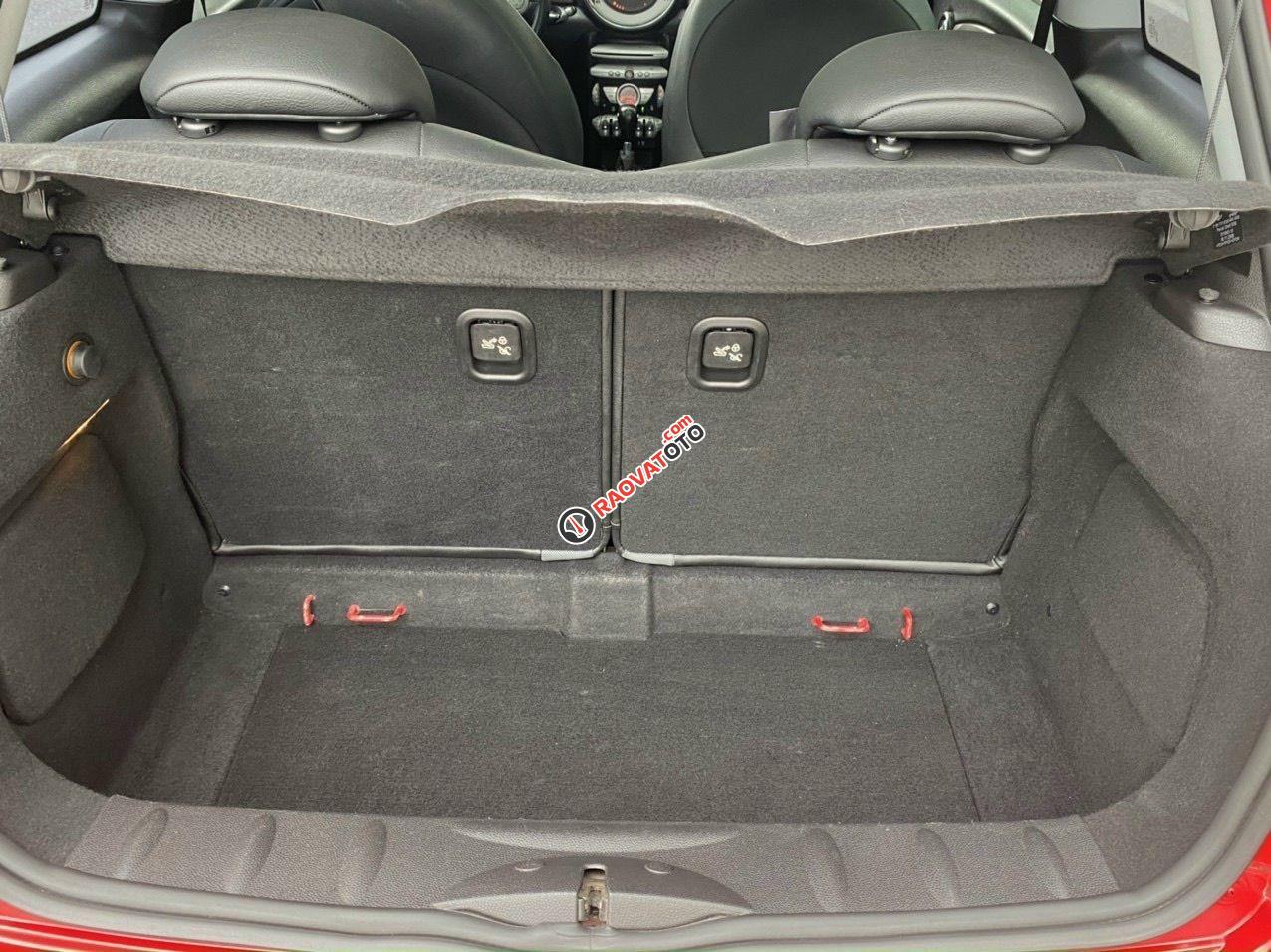 Xe còn mới giá tốt 580tr-4