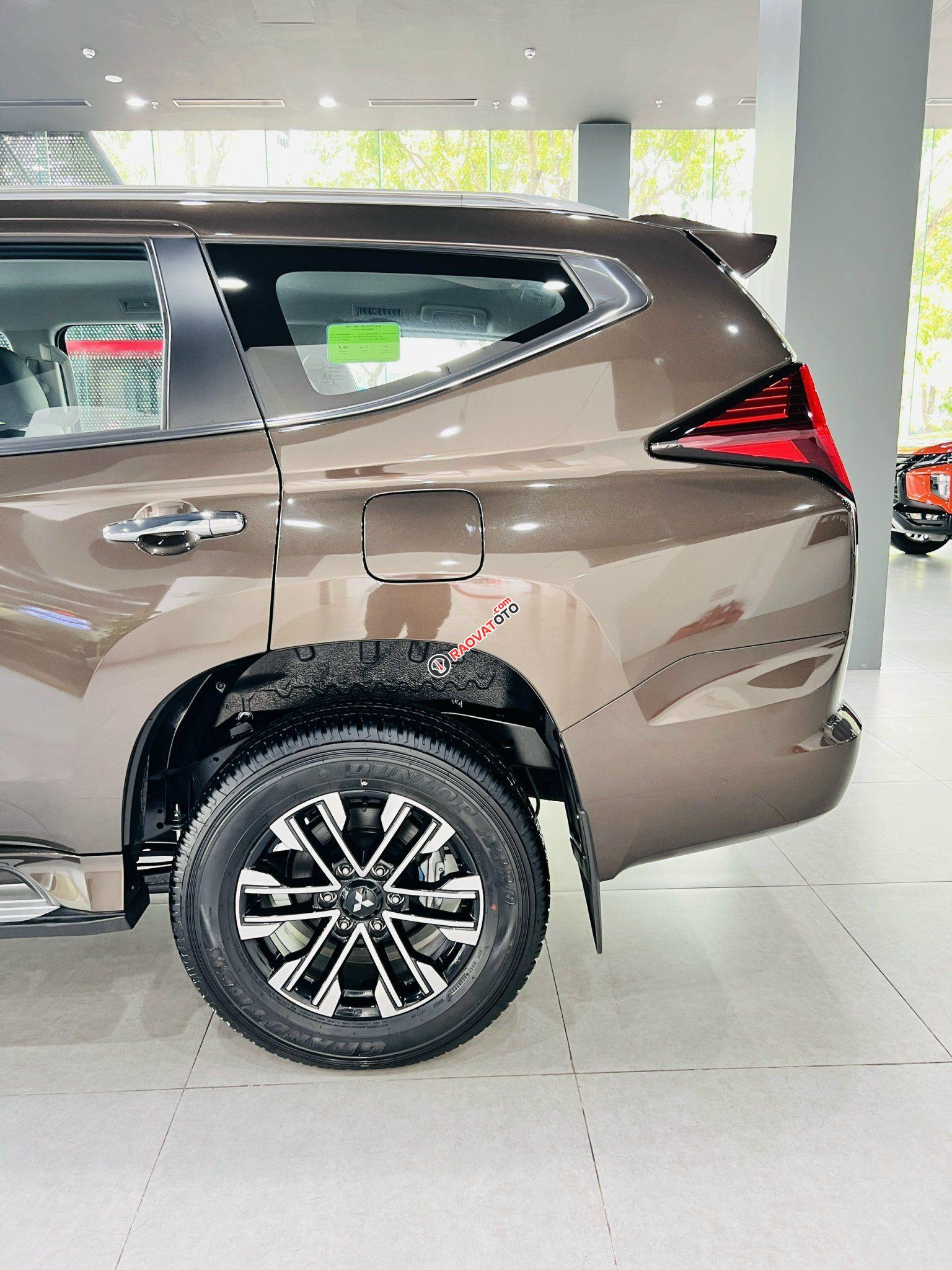 Siêu khuyến mại với nhiều quà tặng, sẵn hàng giao ngay, hỗ trợ lên đến 100% thuế trước bạ-6