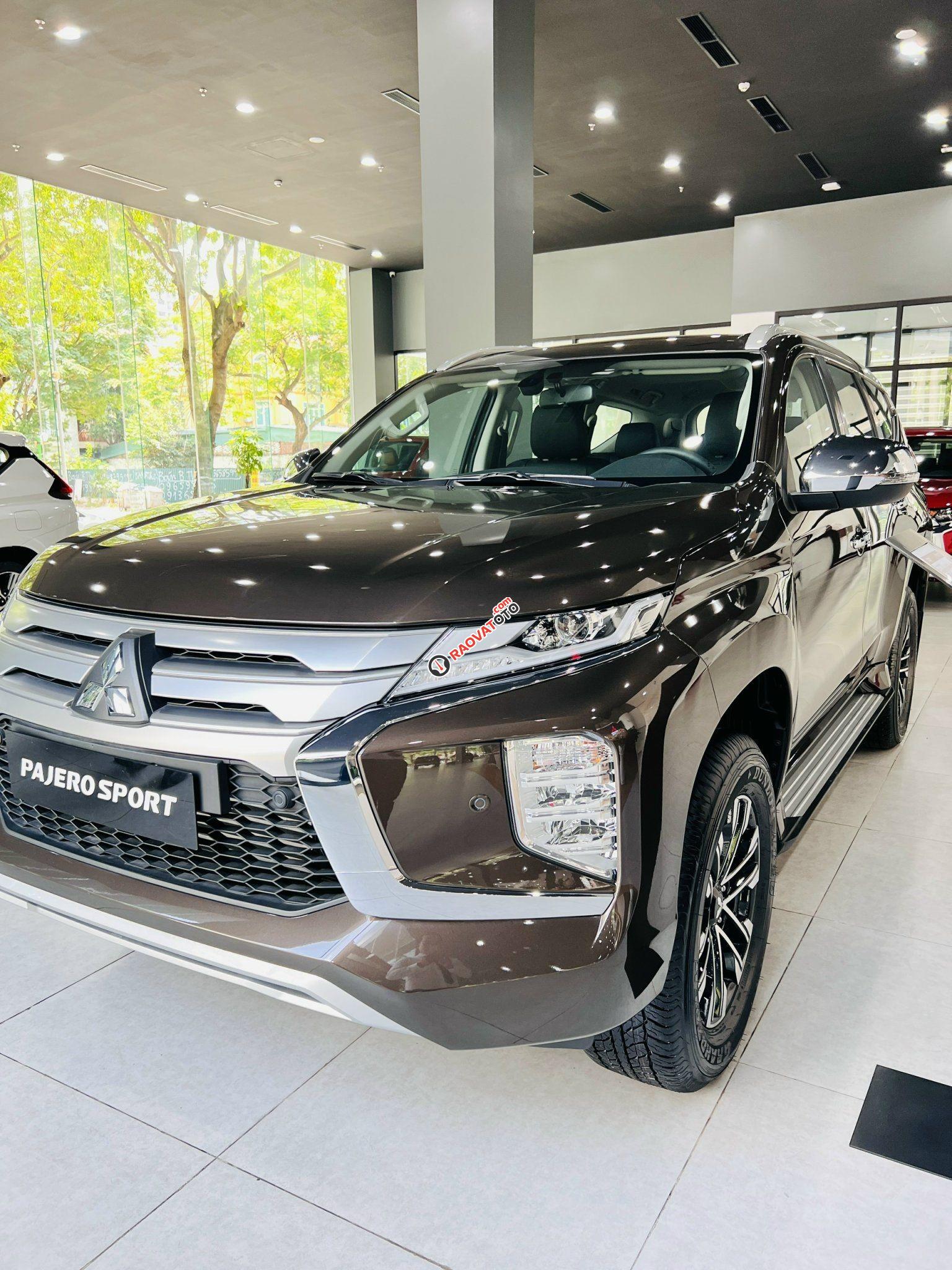 Siêu khuyến mại với nhiều quà tặng, sẵn hàng giao ngay, hỗ trợ lên đến 100% thuế trước bạ-3