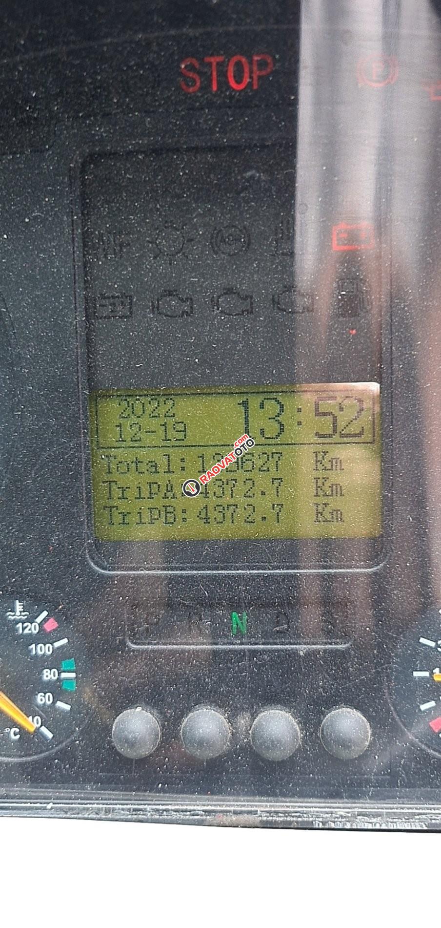 Cần bán xe gia đình giá chỉ 1 tỷ 100tr, xe không chạy tuyến, bảo dưỡng hảng định kì-2