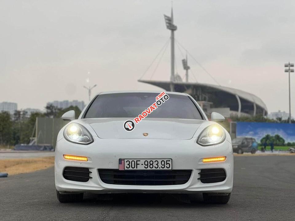 Porsche Panamera 2015-7