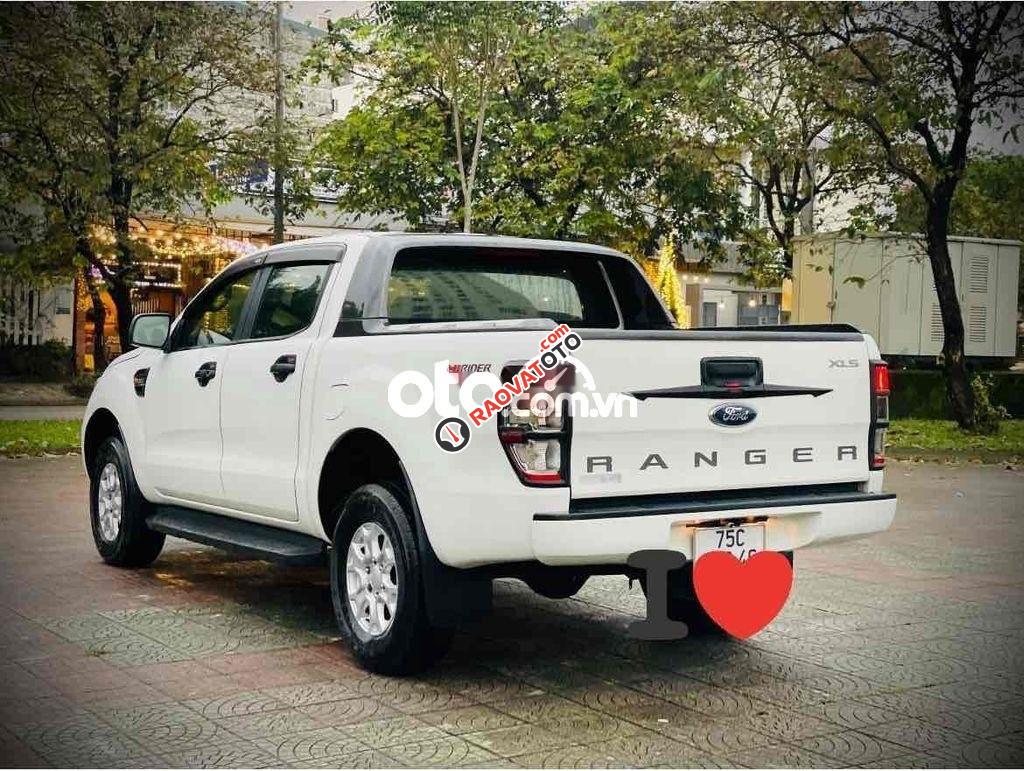 FORD RANGER XLS-6