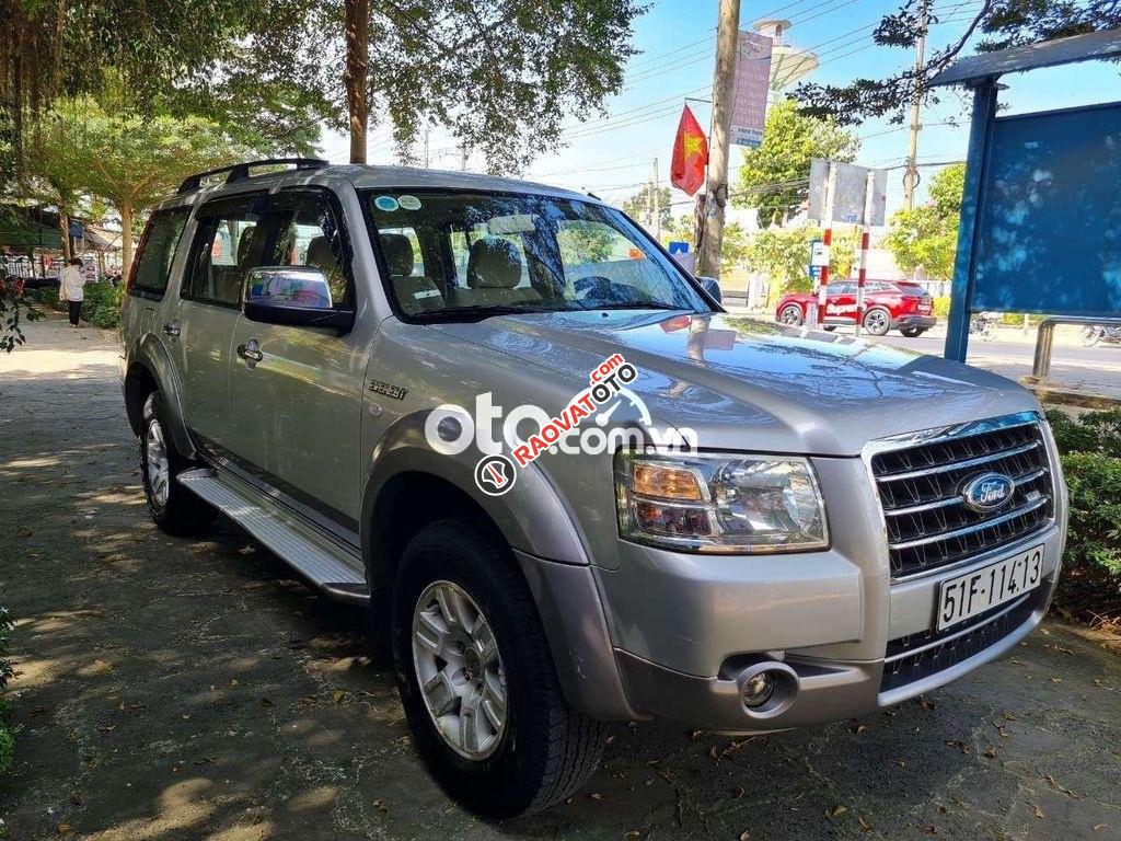Ford EVEREST at-9
