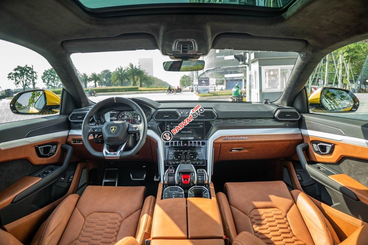 Model 2023 siêu bò màu vàng nội thất nâu, sẵn giao ngay toàn quốc-7