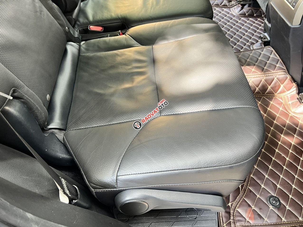 Xe gia đình rất ít chạy rất là mới-6