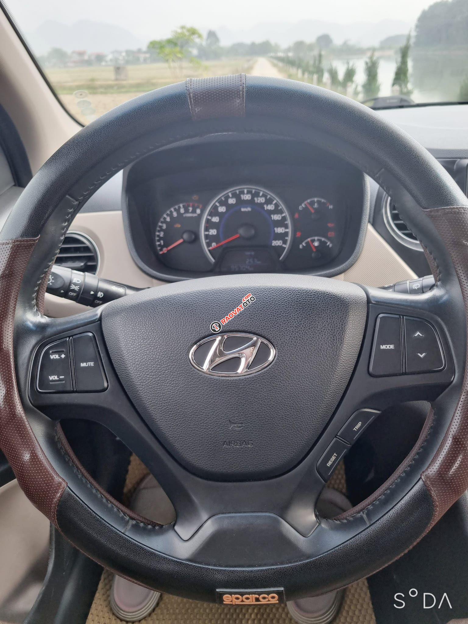 Hyundai 2015-8