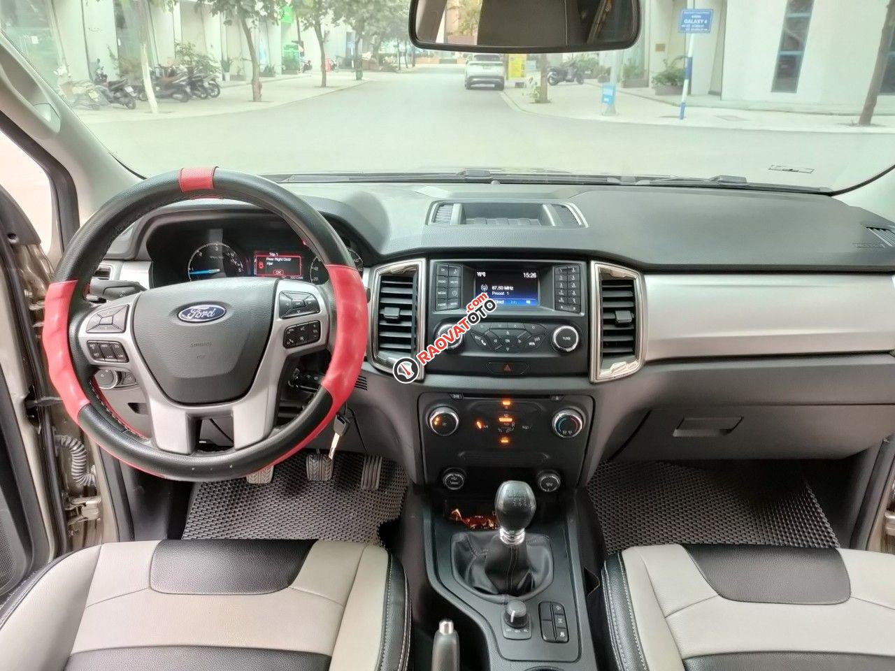 Đăng ký 12/2019 màu vàng cát cực đẹp, 1 chủ sử dụng cẩn thận-7