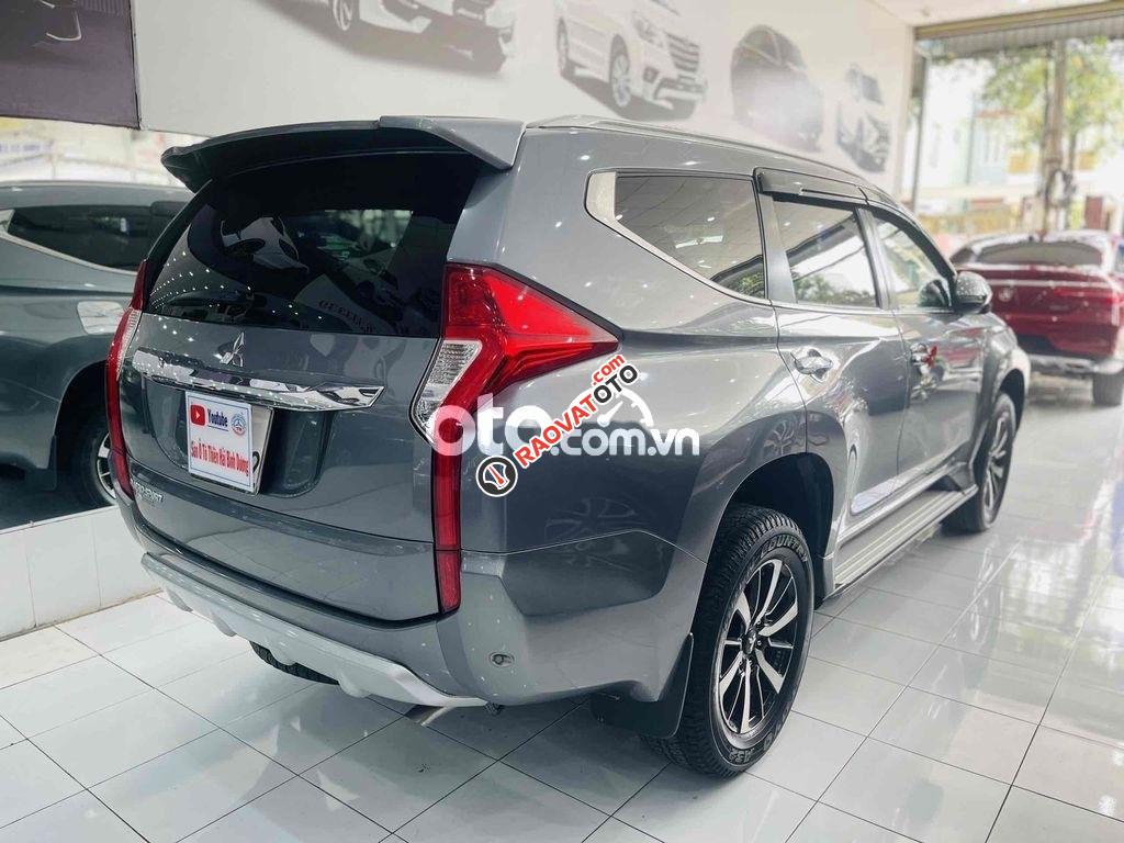 Bán xe Mitsubishi Pajero Sport nhập khẩu 1 chủ-3