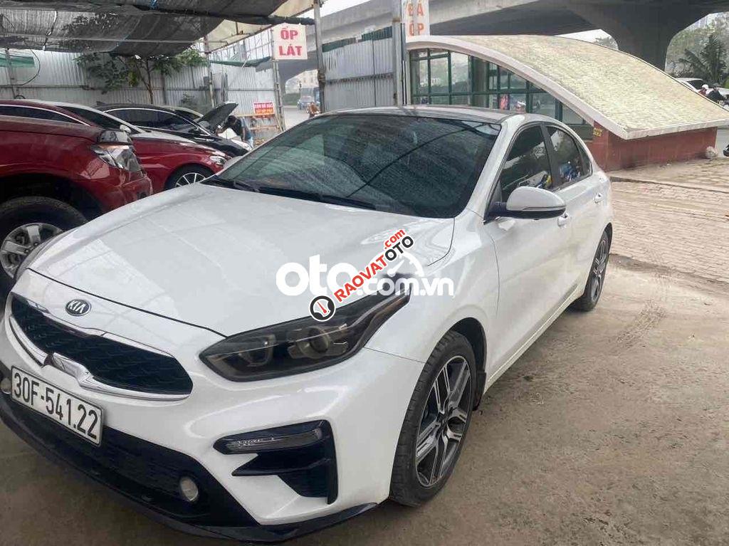 Kia Cerato 1.6 AT-3