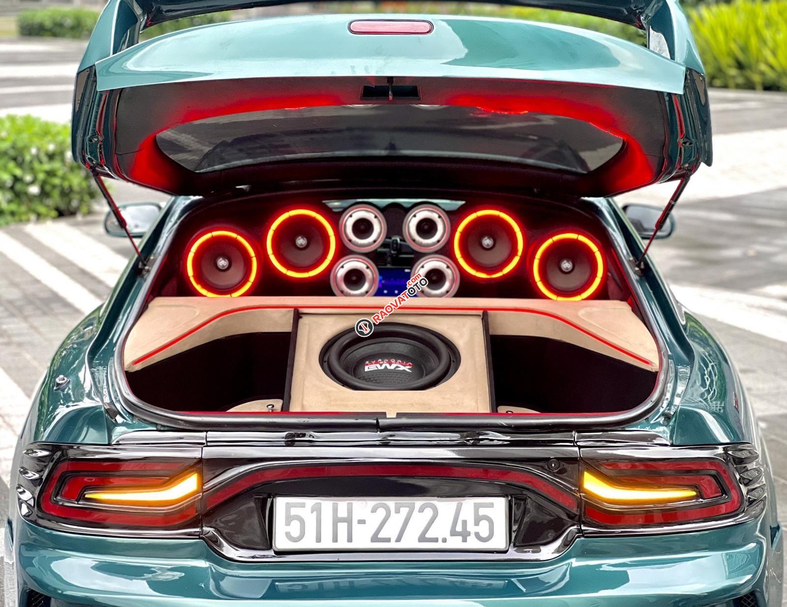 Xe độ kịch độc-13