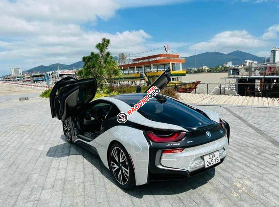 BMW i8 2017-2