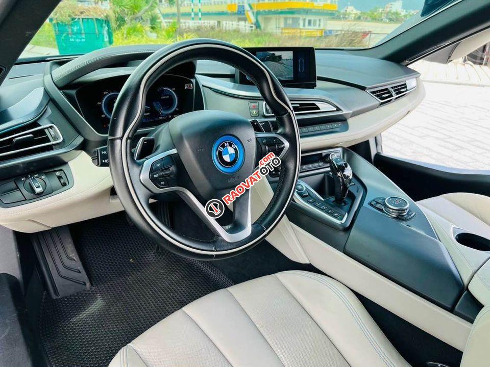 BMW i8 2017-7