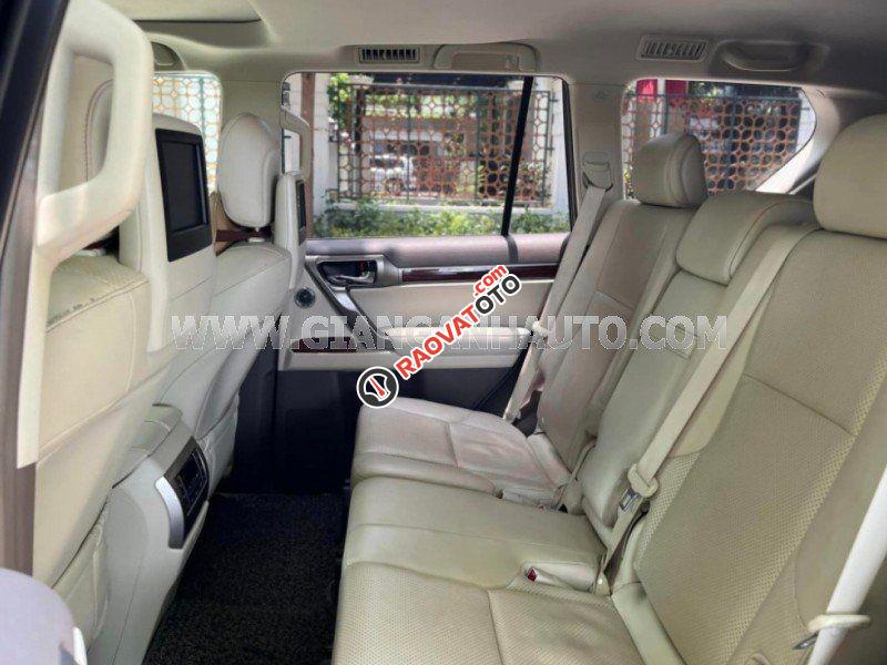 Màu trắng, xe nhập-1