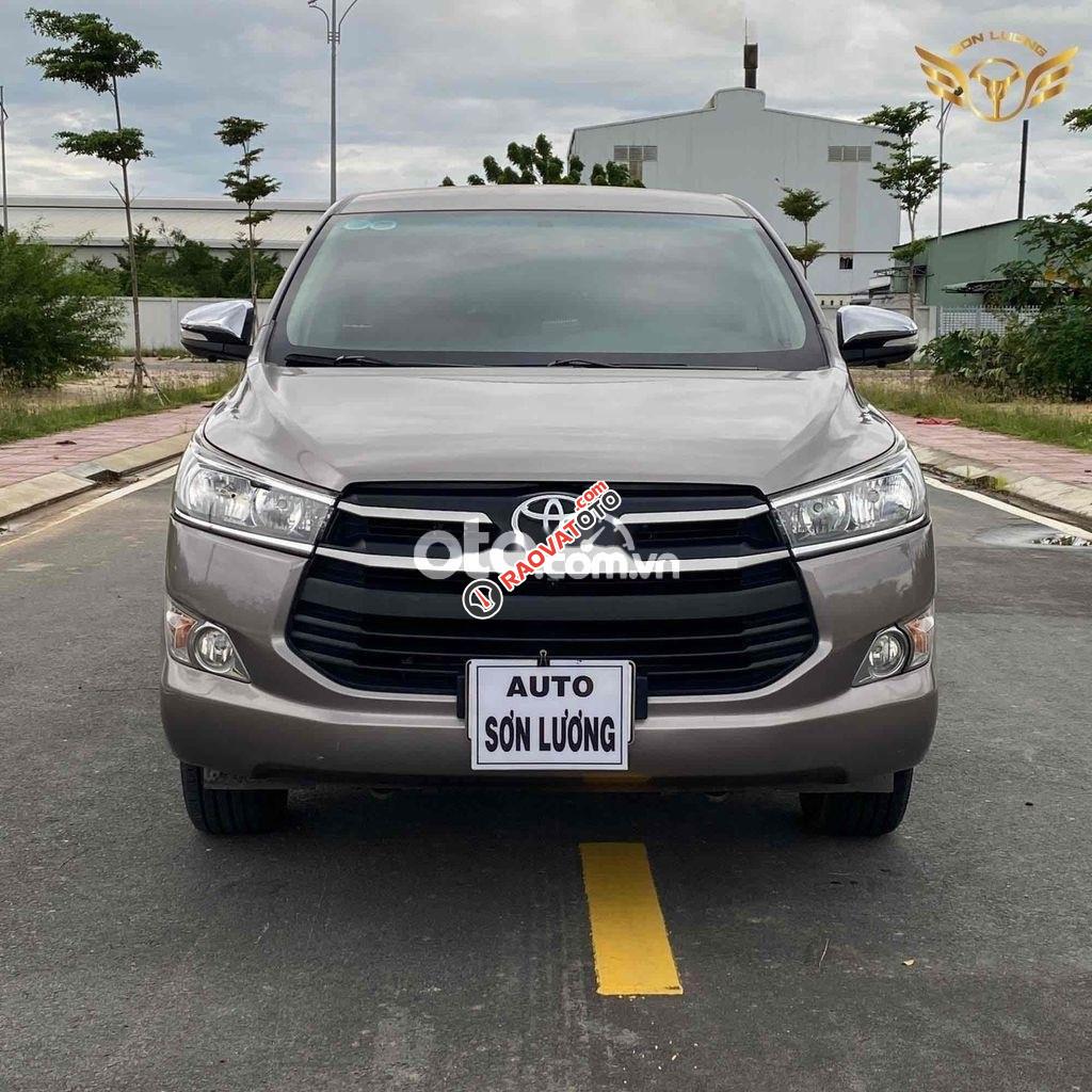 Toyota Innova 2.0G-0