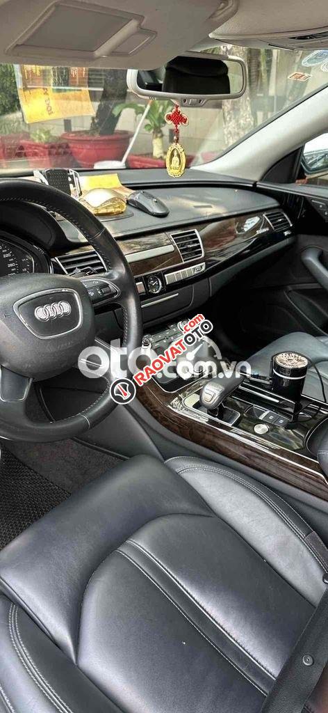 Audi A8L 2012-3