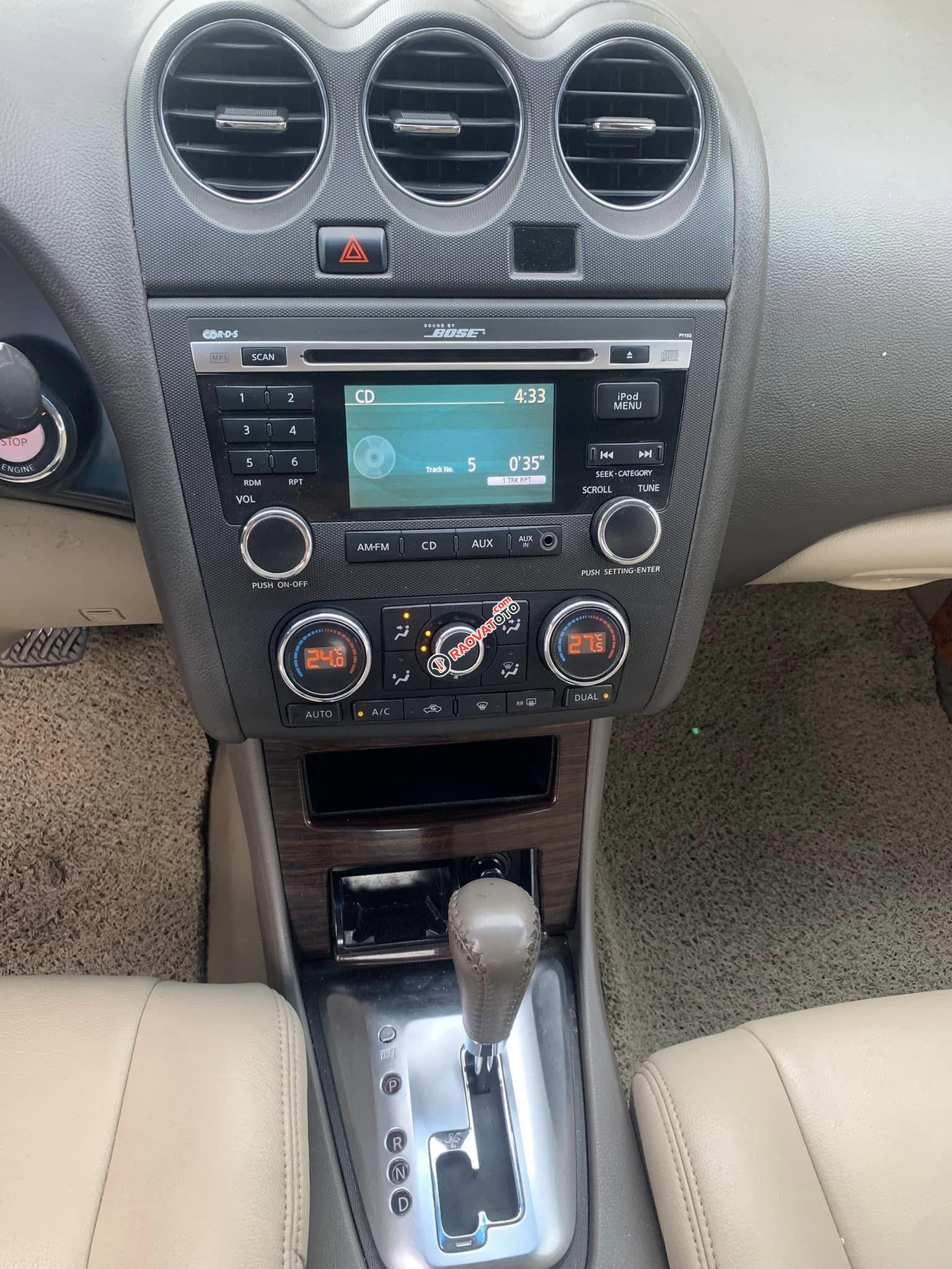 Nissan Altima 2009 số tự động-12