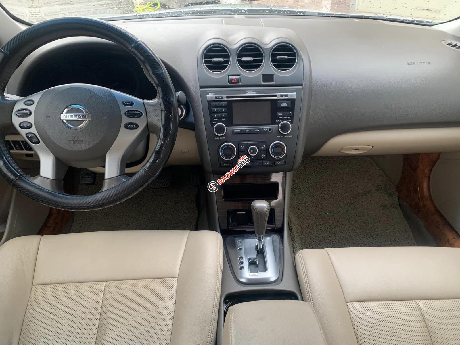 Nissan Altima 2009 số tự động-9