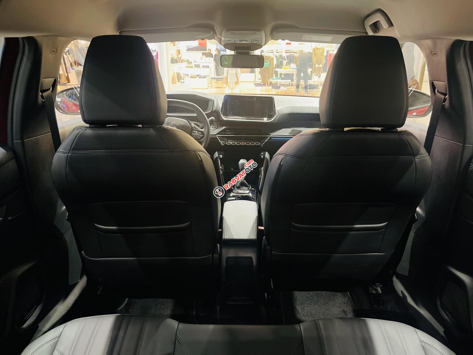 Đen, xe sẵn - Giao ngay cùng nhiều phần quà hấp dẫn khác chỉ có tại Peugeot Phú Mỹ Hưng-8