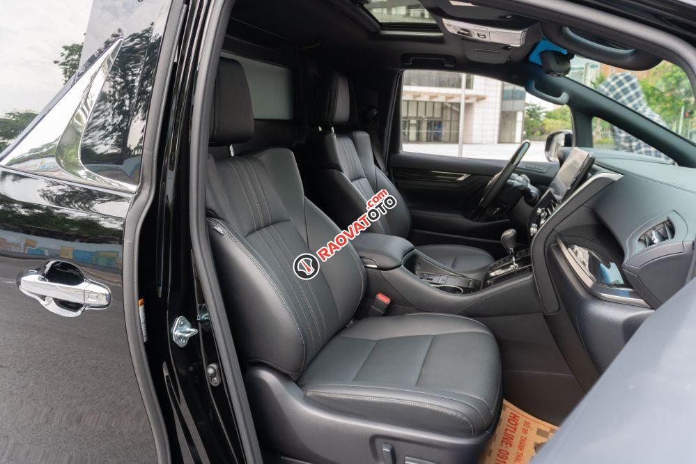 Là phiên bản 4 chỗ cao cấp-1