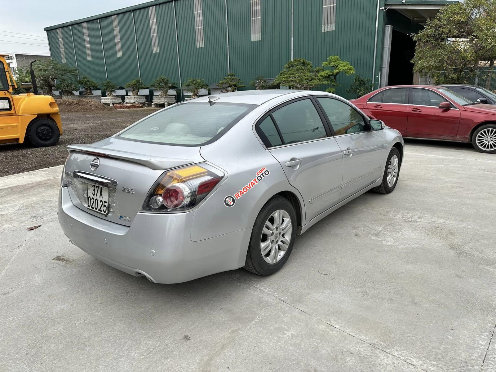 Nissan Altima 2009 số tự động-1