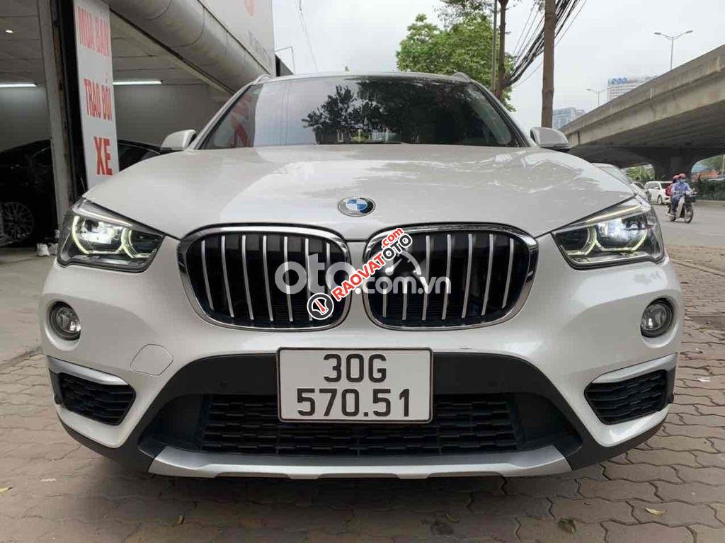 BMW X1 SDRIVE18i, 1.5 Turbo sản xuất 2018-1