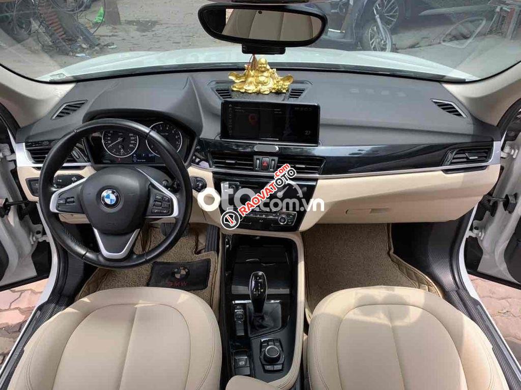 BMW X1 SDRIVE18i, 1.5 Turbo sản xuất 2018-6