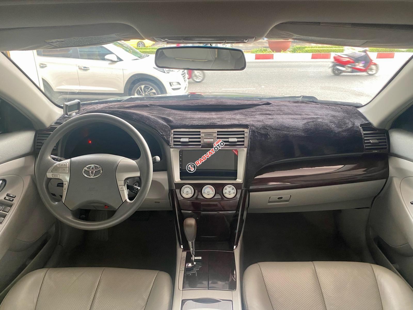 Xe còn mới giá 585tr-5