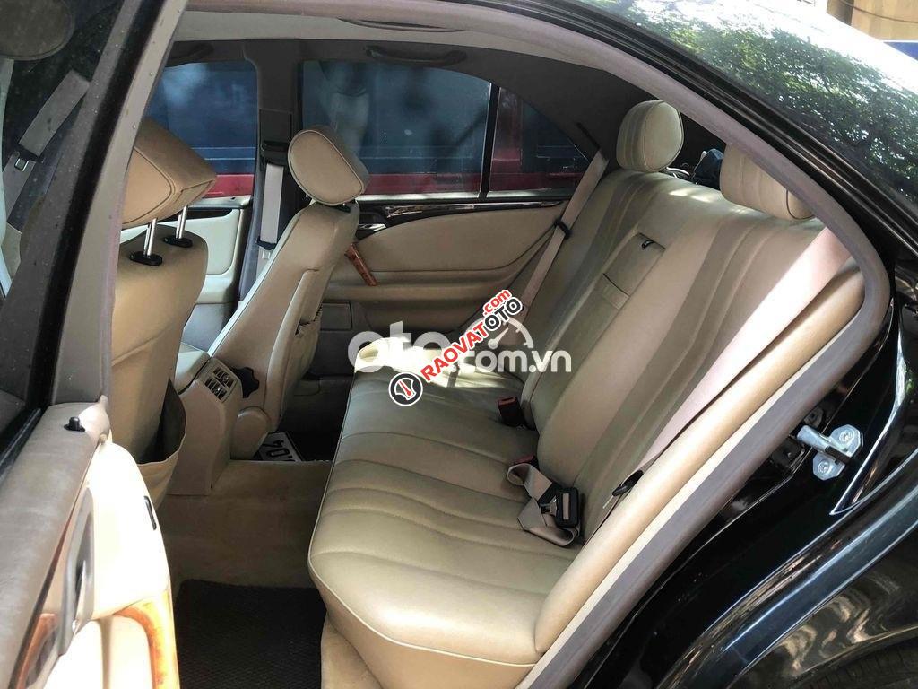 gia đình cần bán E230-8