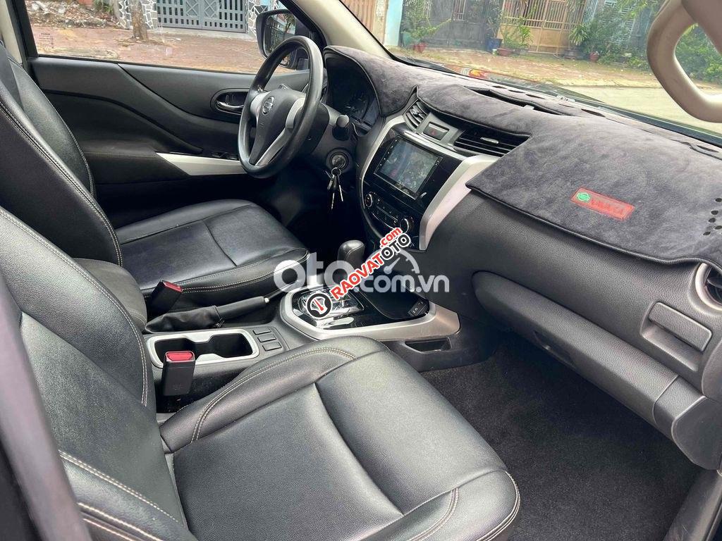 giâ đình bán xe navara số tự động-4