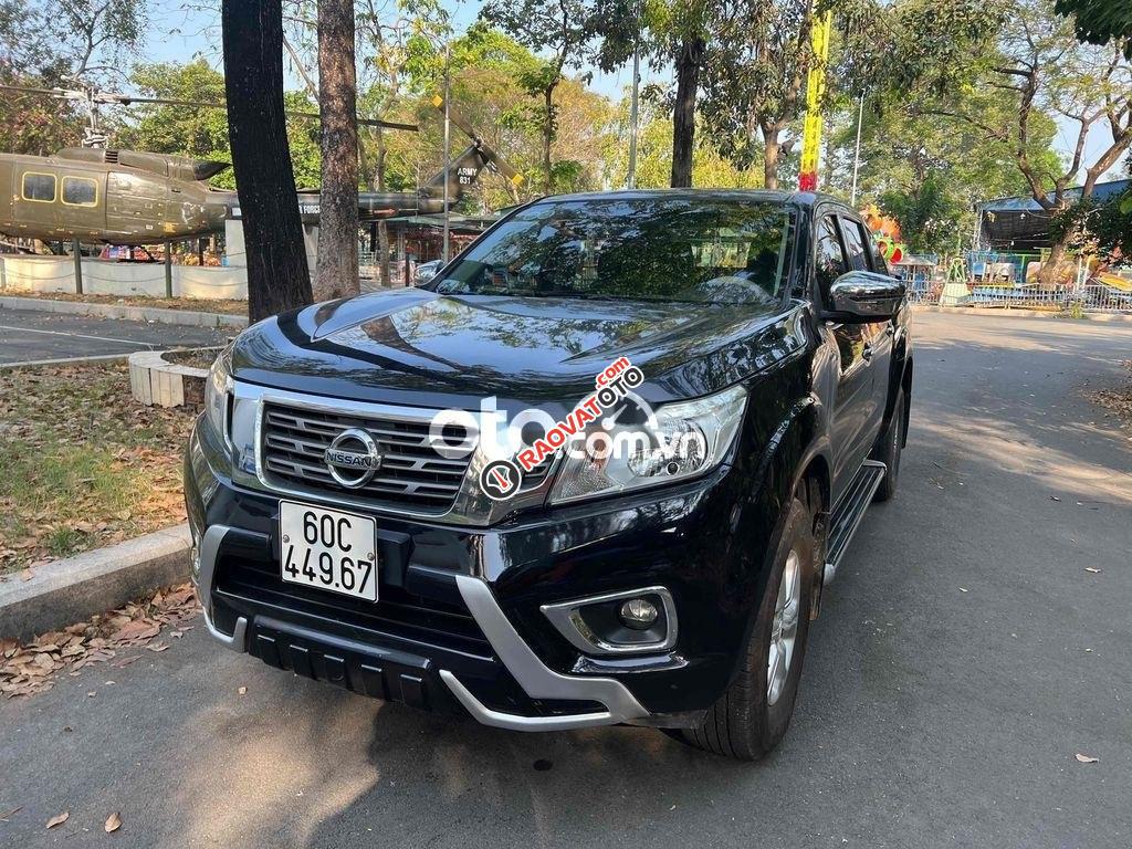 giâ đình bán xe navara số tự động-3