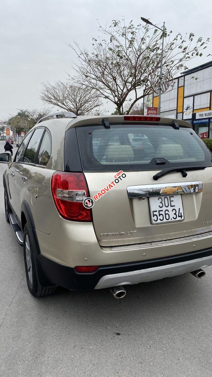 Chủ đi giữ gìn, trang bị full options, giá tốt-5