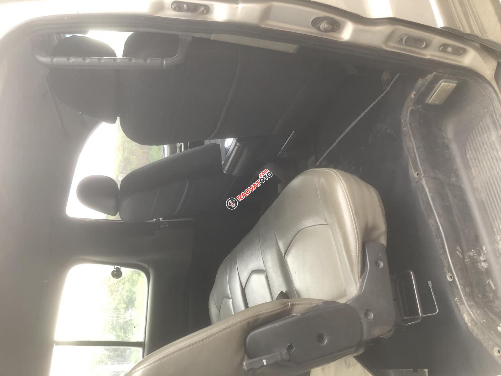 Xe bán tải 6 chỗ-5