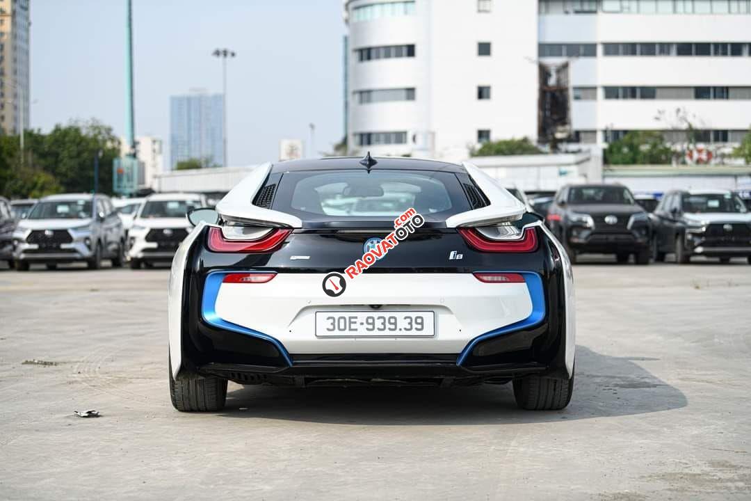 BMW i8 2014-3