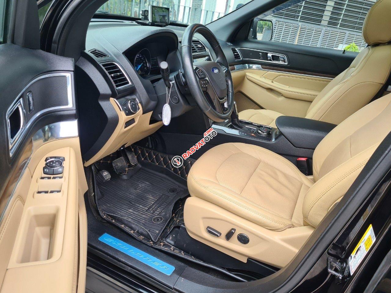 Cần bán lại xe đăng ký 2017 còn mới, giá tốt 1 tỷ 299tr-12