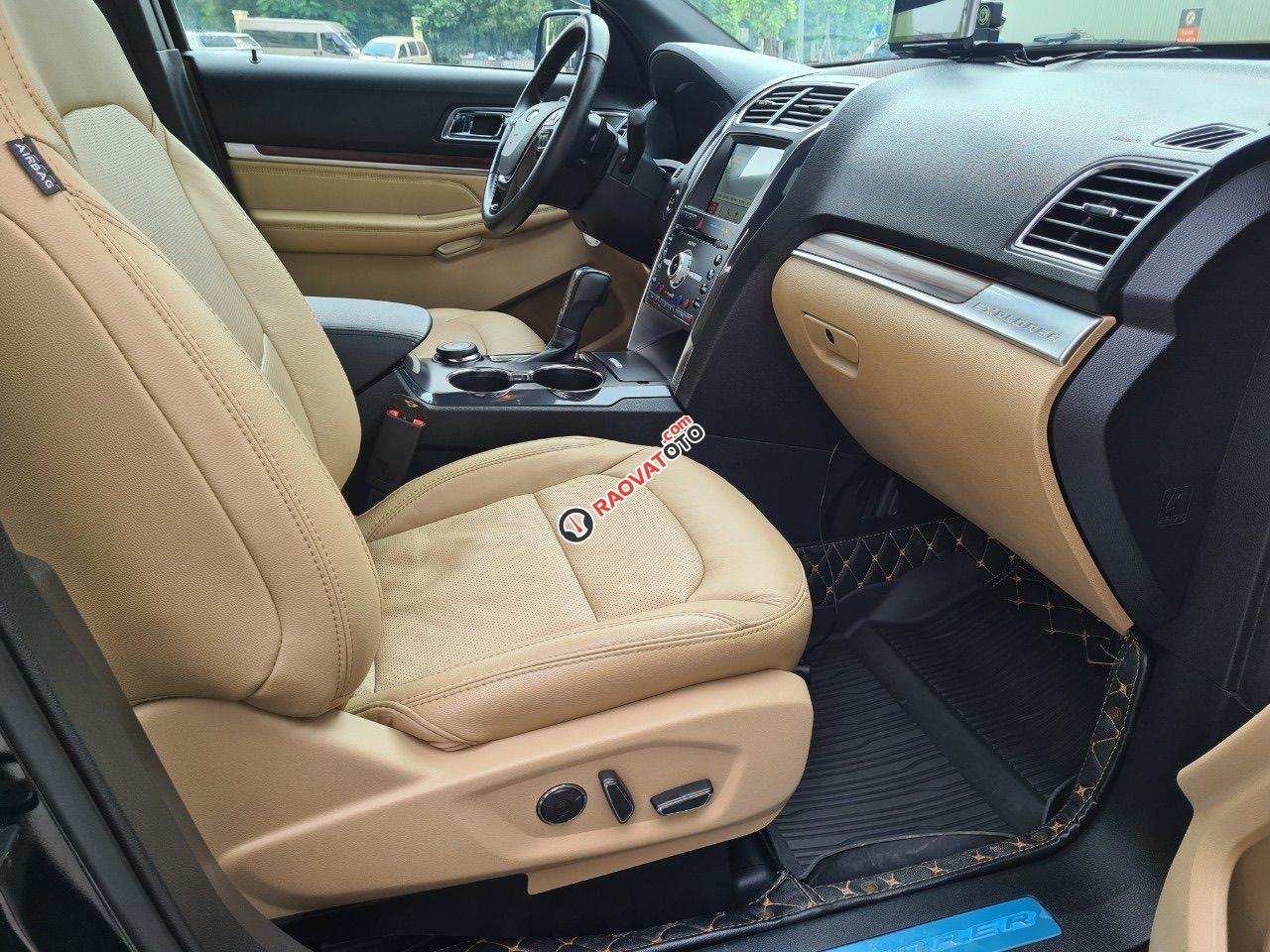 Cần bán lại xe đăng ký 2017 còn mới, giá tốt 1 tỷ 299tr-9